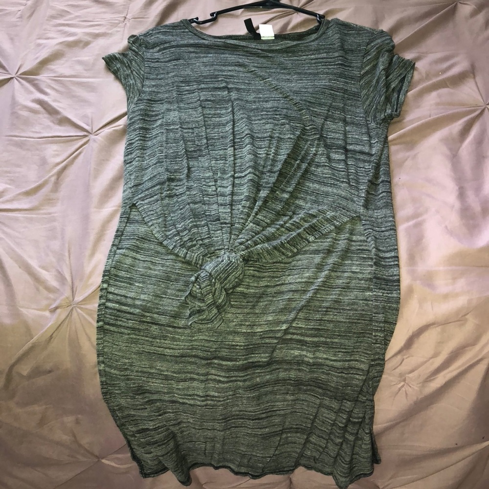 Slit side top